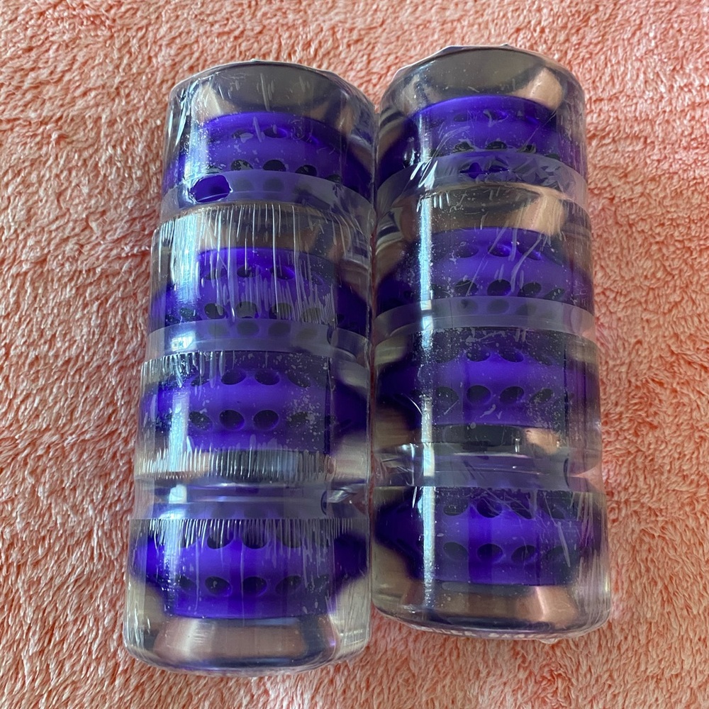 (SOLD) Purple Moxi Gummy Wheels